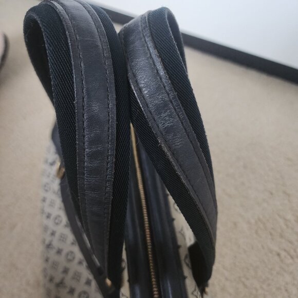 Louis Vuitton Josephine PM Monogram Canvas Bag used Authentic - Picture 12 of 16